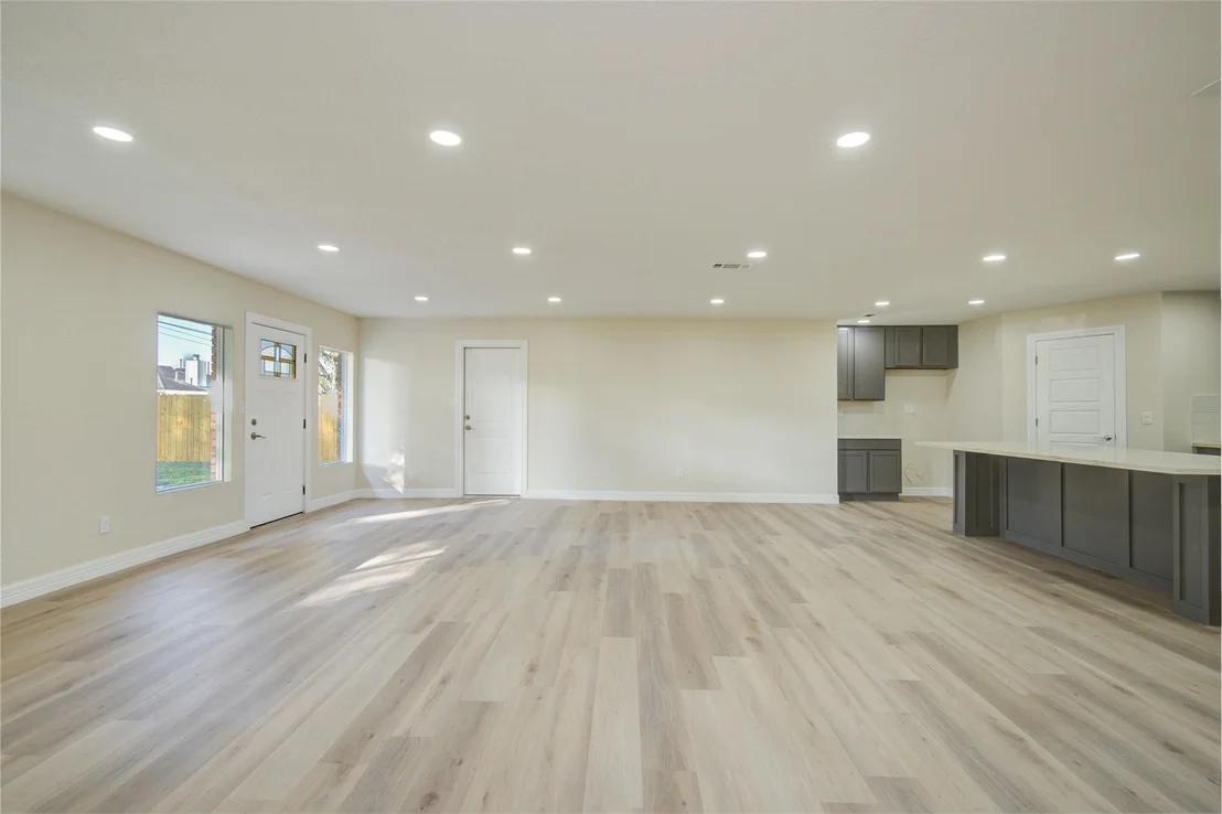 Photo of 3416 Walnut Drive