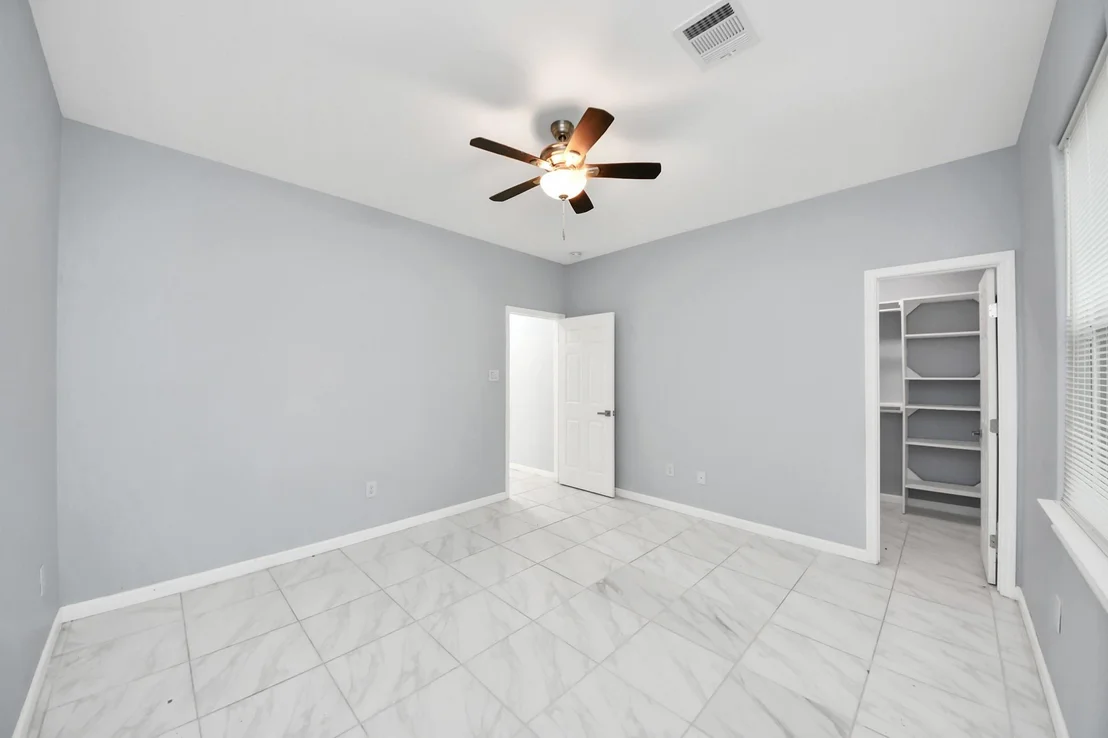 Photo of 7969 Rand Street