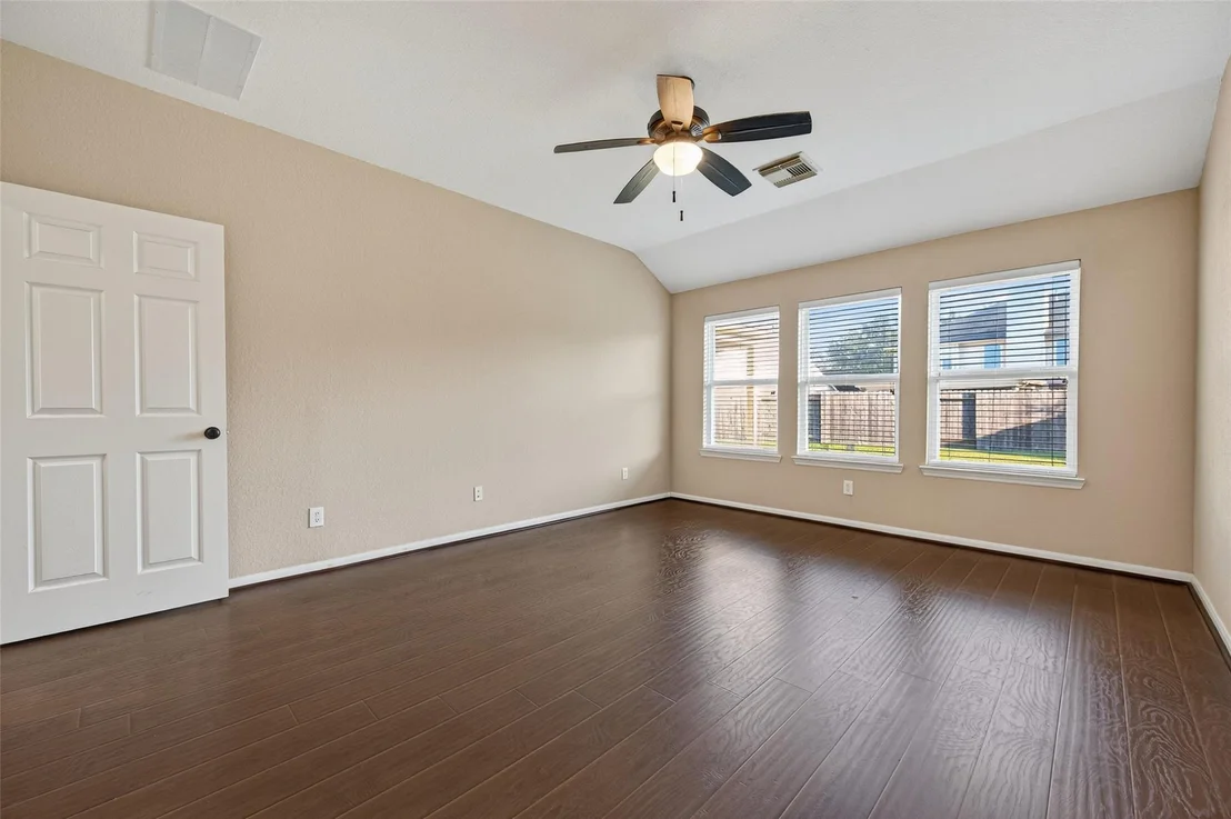 Photo of 21007 Pineda Circle