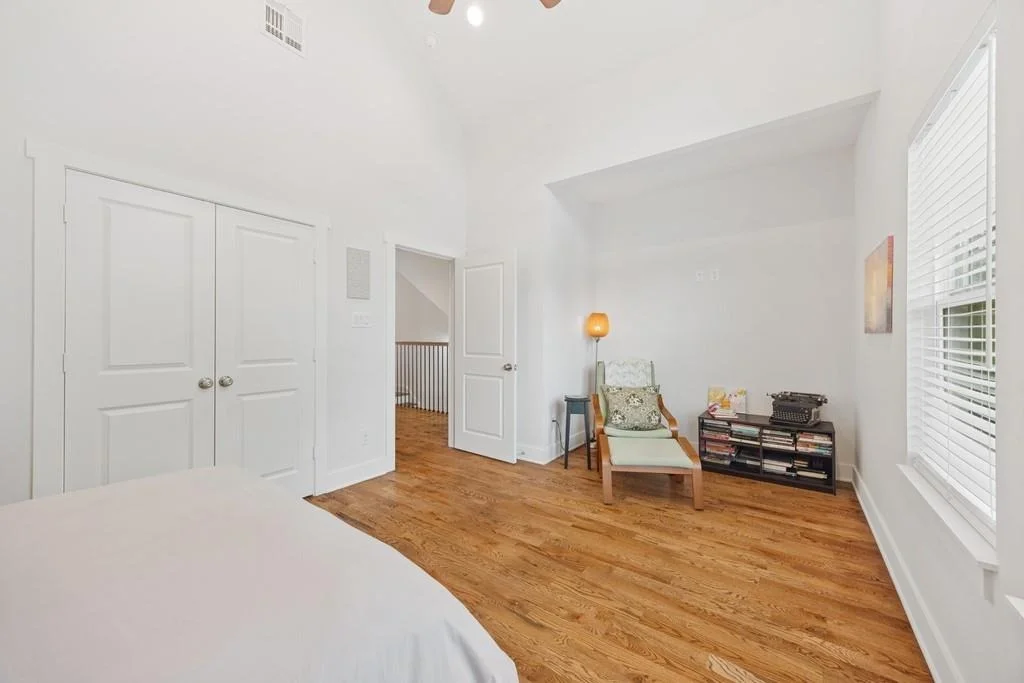 Photo of 3809 Edison Street