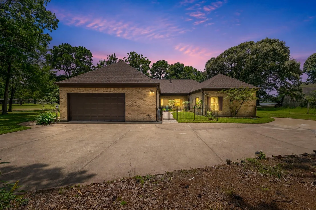 Photo of 273 Augusta Drive