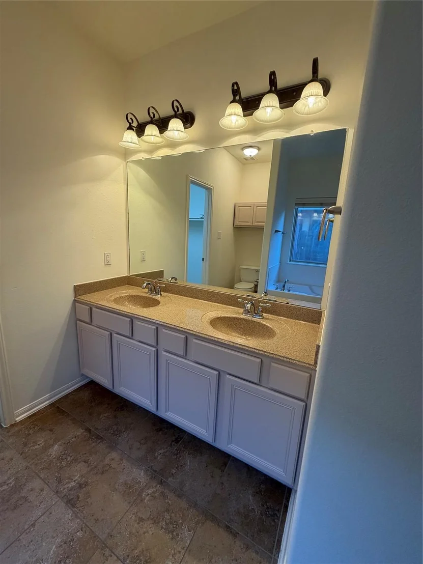 Photo of 2619 Winding Creek Way