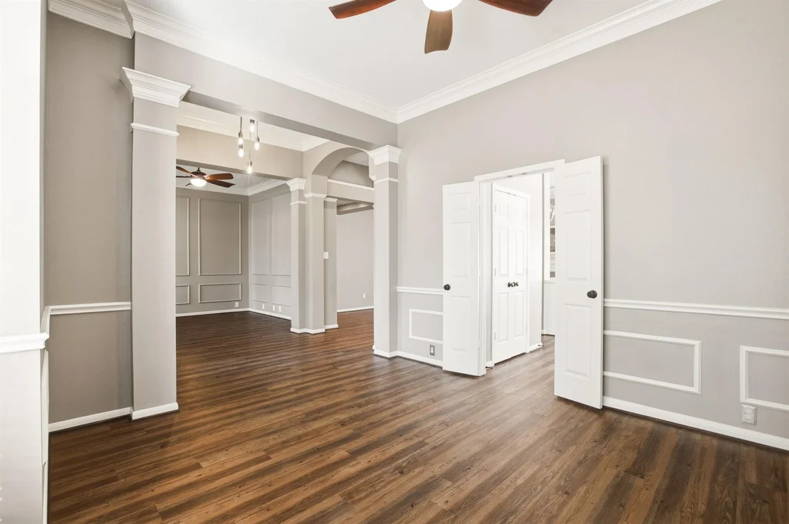 Photo of 1127 Glendale Drive