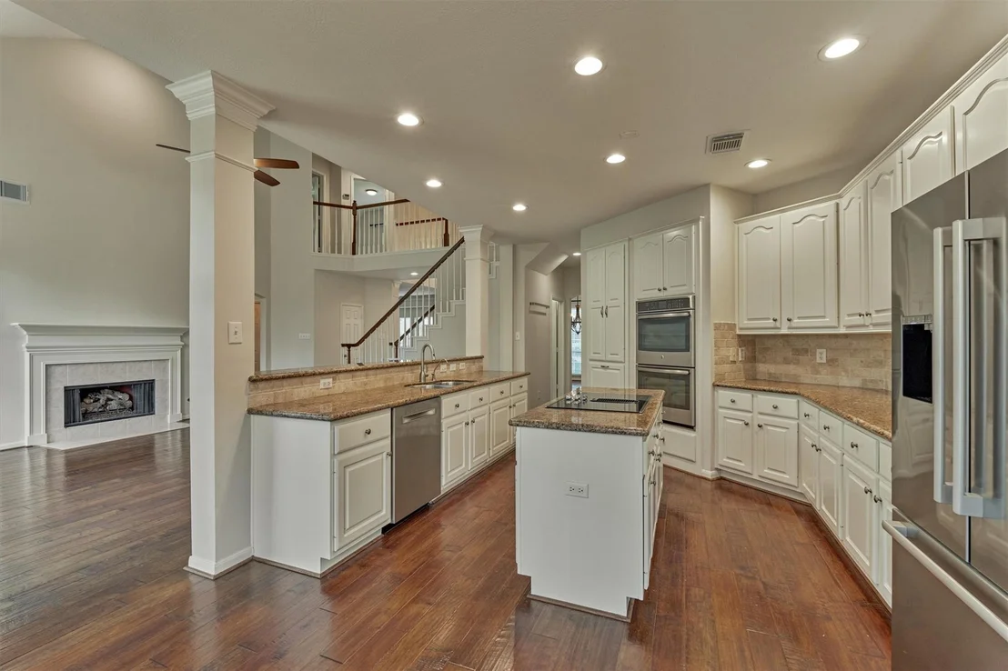Photo of 18 Gallant Oak Place