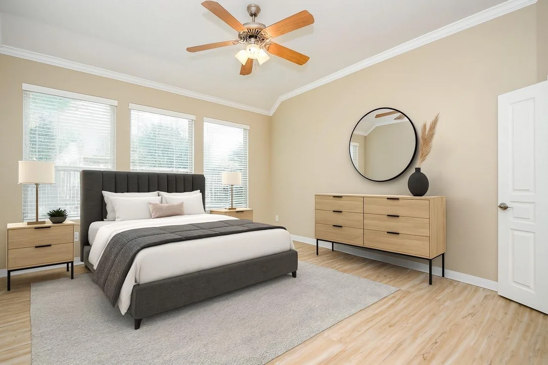 Photo of 4819 Oak Rambling Drive