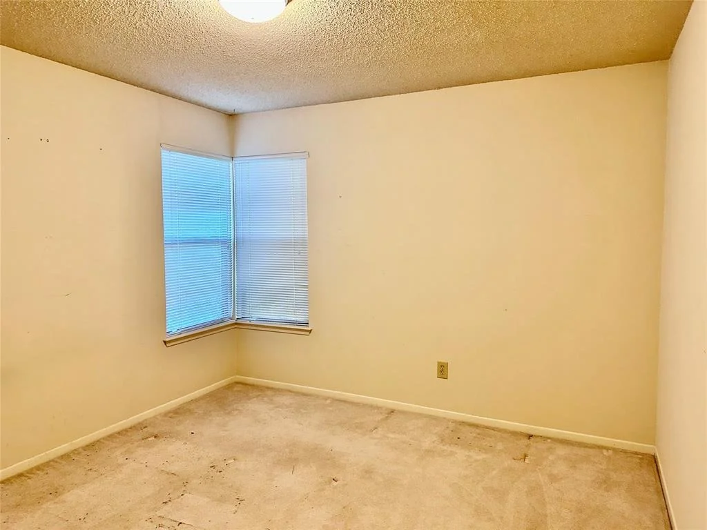 Photo of 21 N Mossrock Road