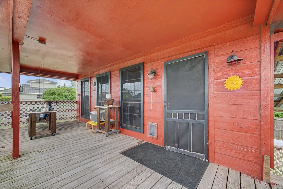 Photo of 1019 Sunset Drive