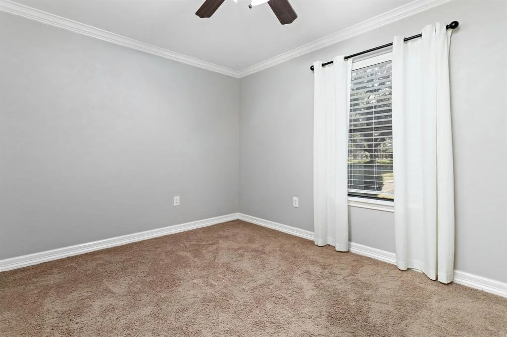 Photo of 608 Meadow Lane