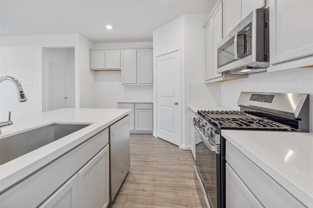 Photo of 22135 Ingham Bluff Lane