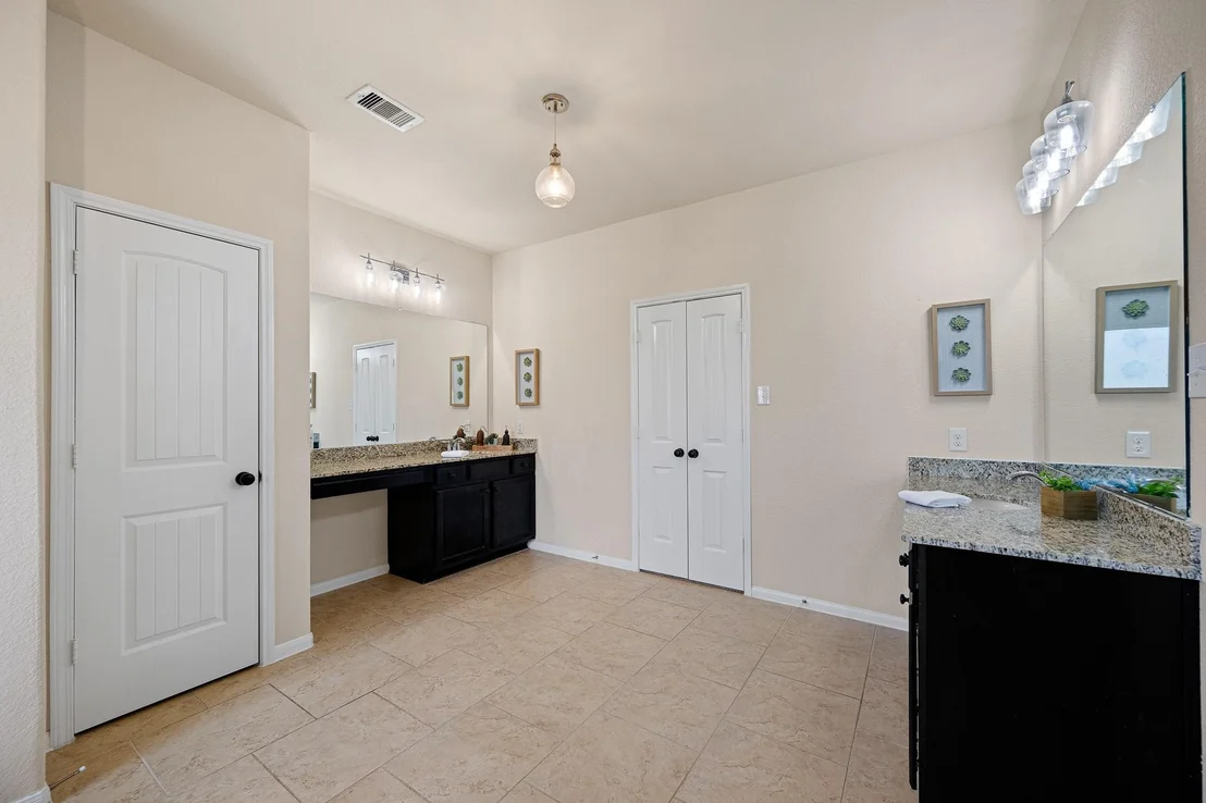 Photo of 7411 Tejas Lakes Trail