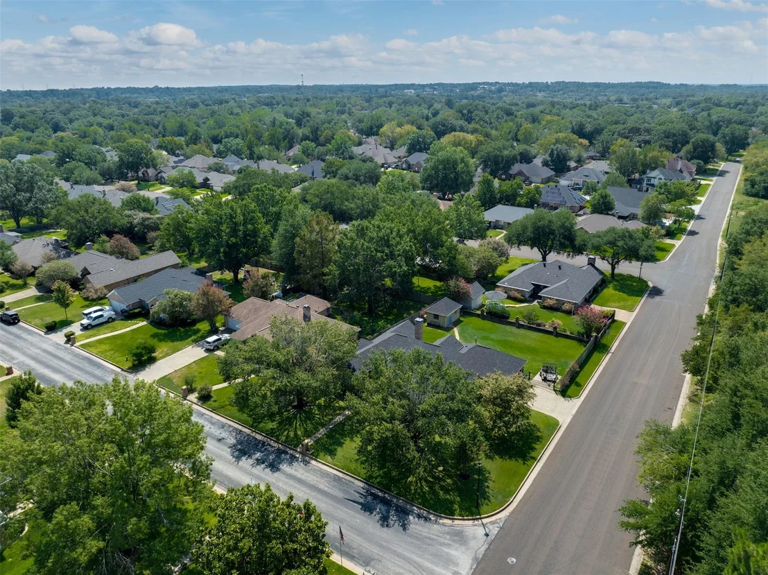 Photo of 1318 Spring Branch Drive