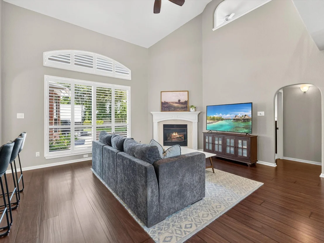 Photo of 1126 Thistlemeade Drive