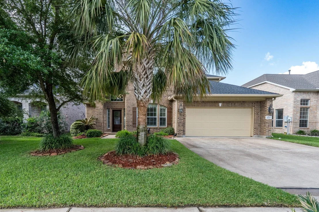 Photo of 18119 Blues Point Drive
