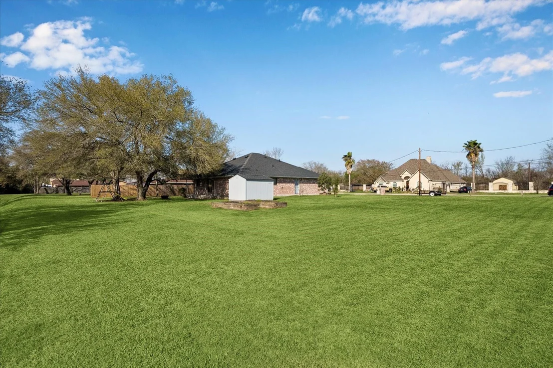 Photo of 1416 Lemon Lane