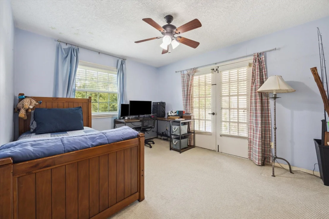 Photo of 13302 Taylorcrest Road