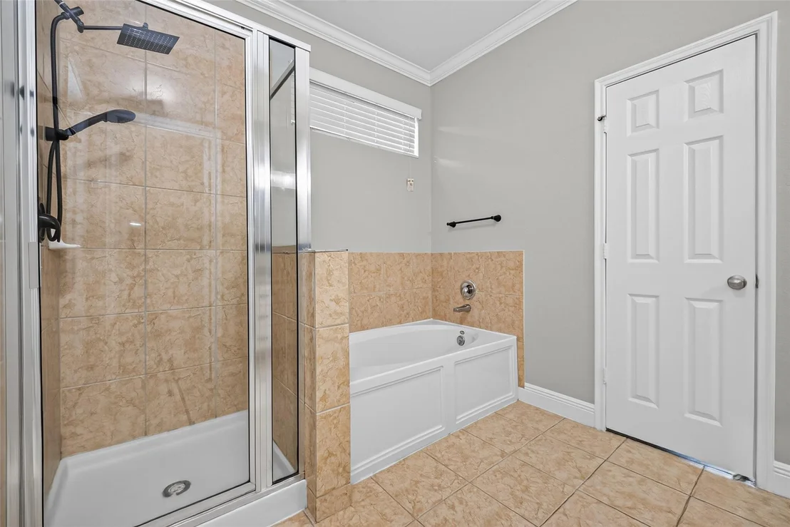 Photo of 2115 Weathersfield Trace Circle