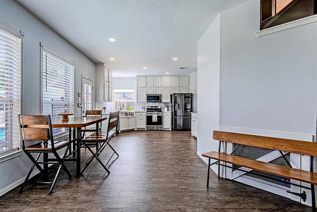 Photo of 7034 Maid Stone Drive