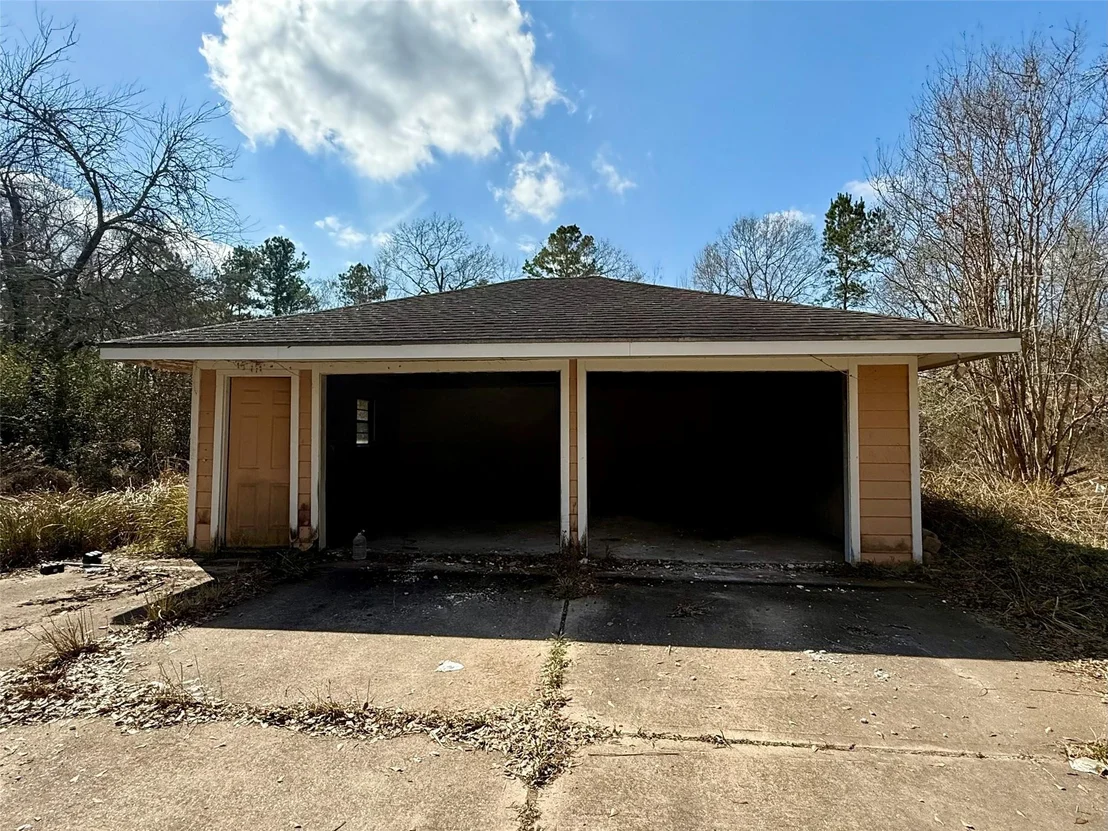 Photo of 15696 Westgate Road