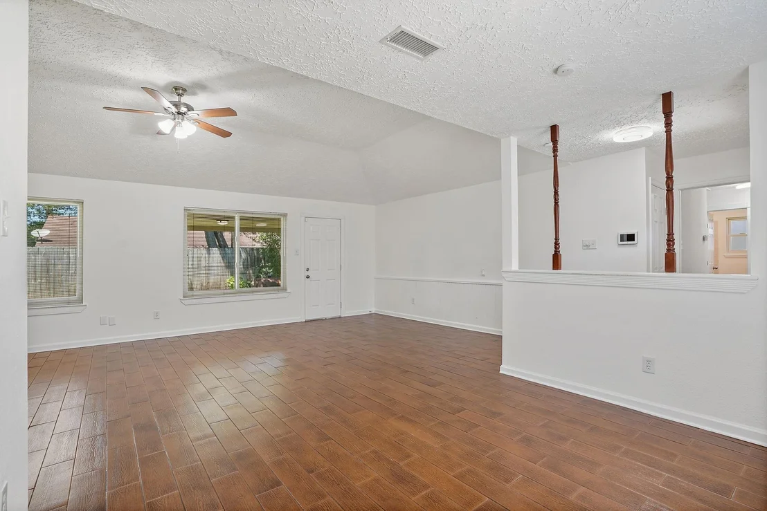 Photo of 9731 Shell Rock Road