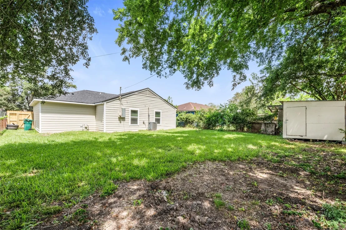 Photo of 2616 Windsor Lane
