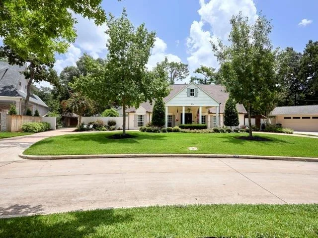 Photo of 514 Regentview Drive