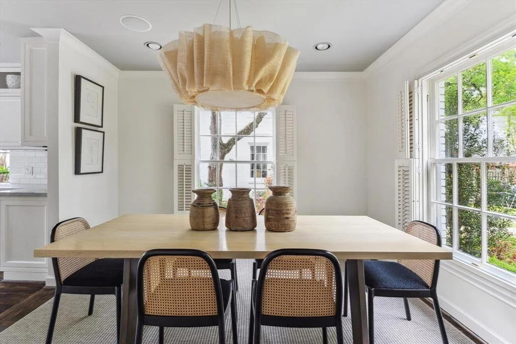 Photo of 2911 Sunset Boulevard