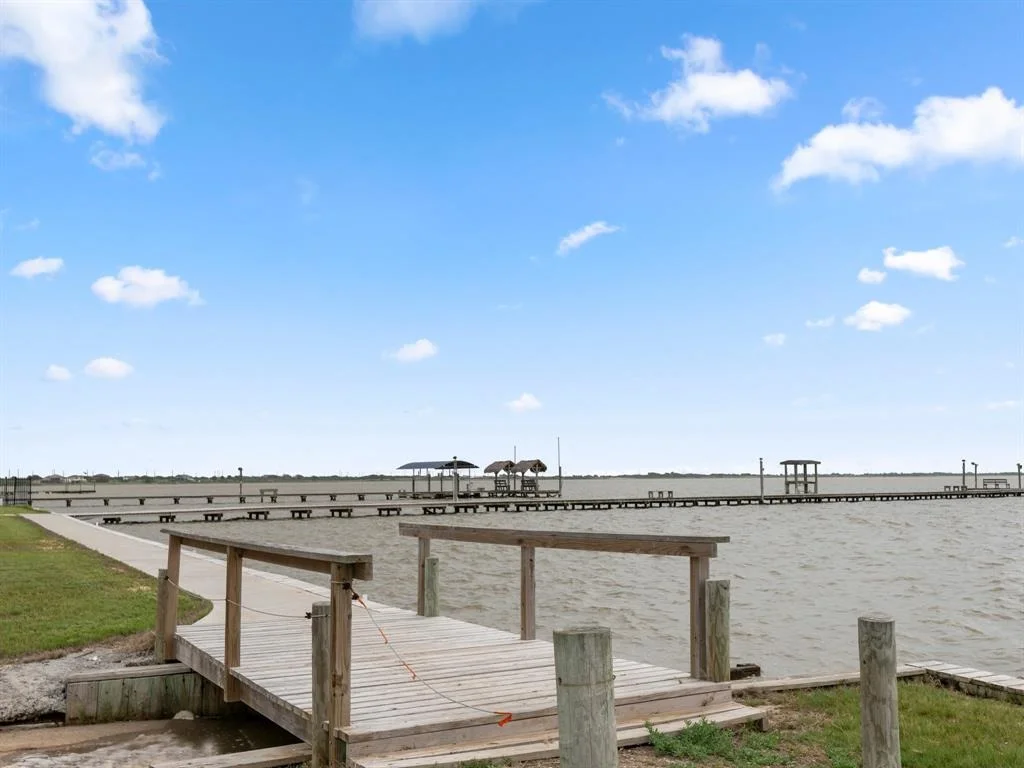 Photo of 102 Calumet Drive