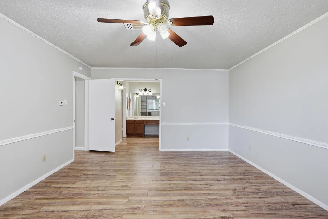 Photo of 2315 Hampton Road