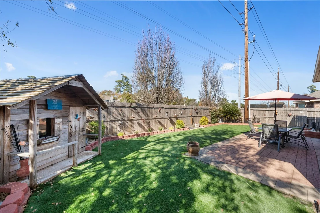 Photo of 15911 Hermitage Oaks Drive
