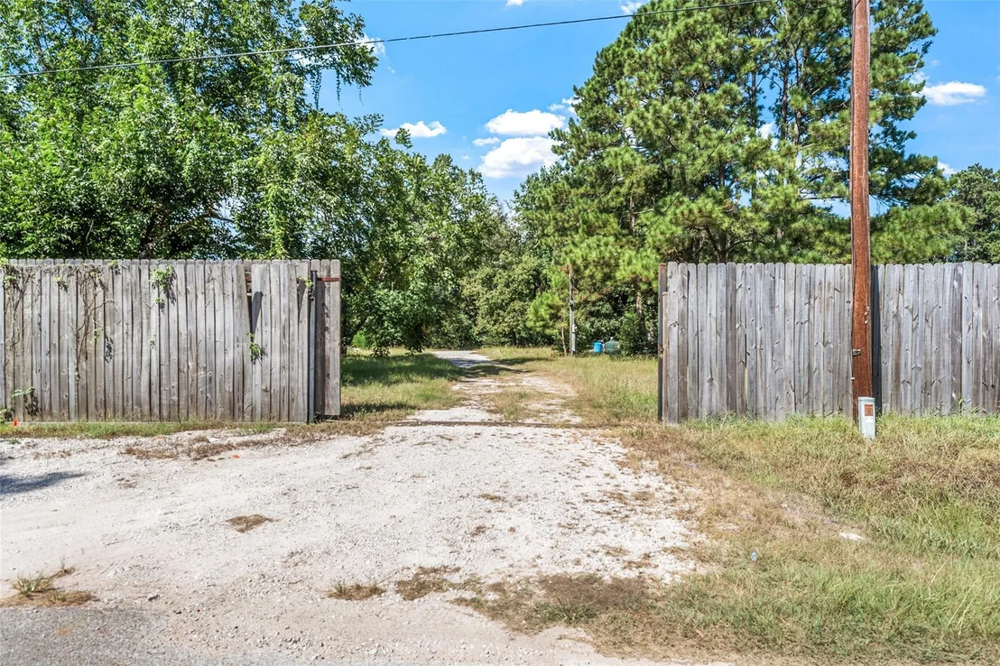 Photo of 14000 Mcalister Road