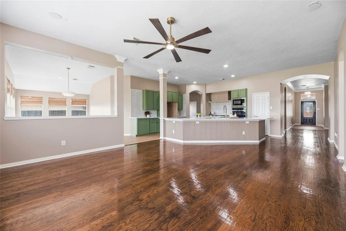Photo of 8931 Henrico Lane