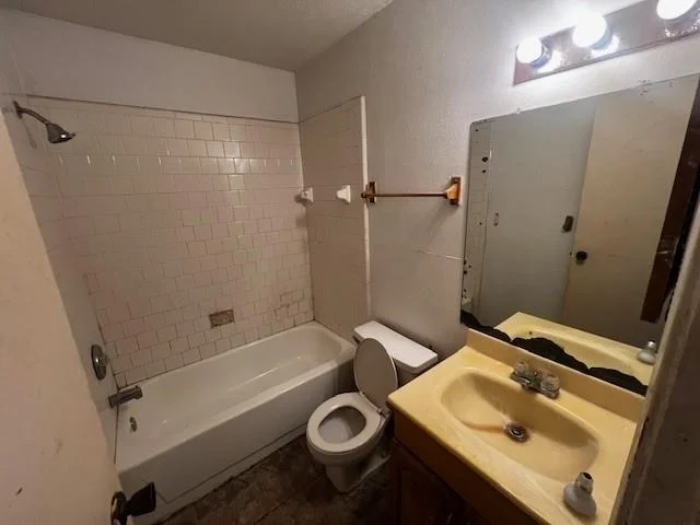Photo of 3122 Hirschfield Road