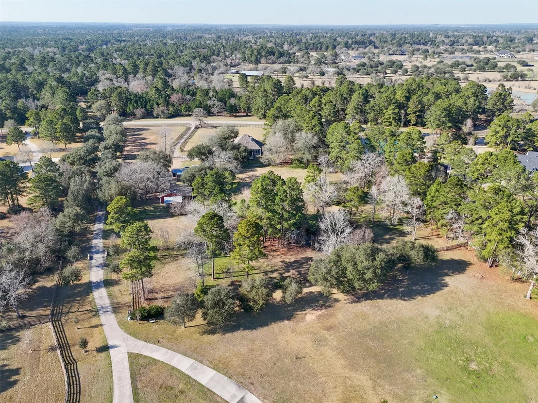 Photo of 36003 Post Oak Circle