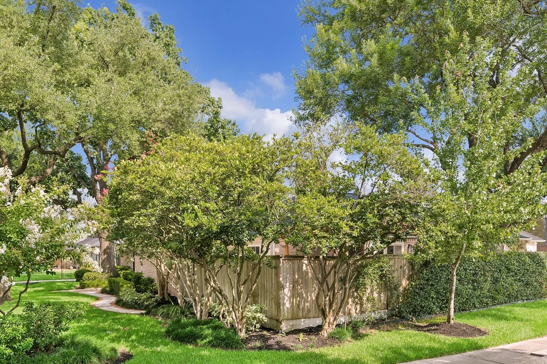 Photo of 6147 Ella Lee Lane