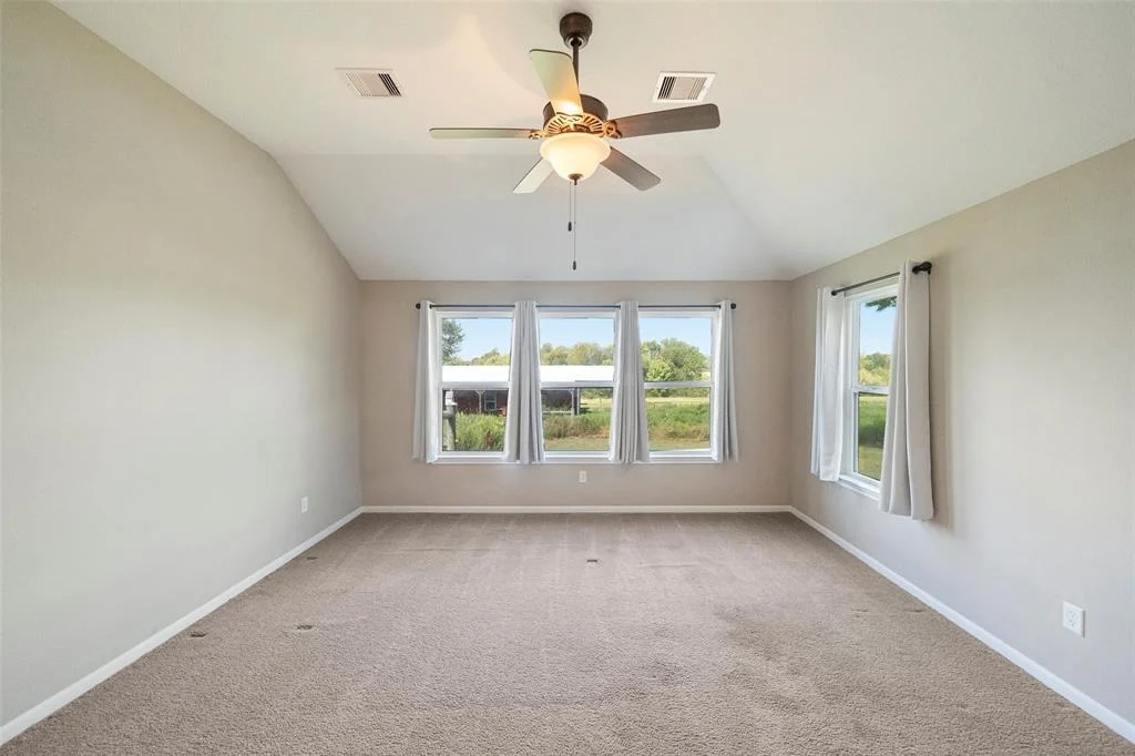 Photo of 8334 Rolling Oaks Drive
