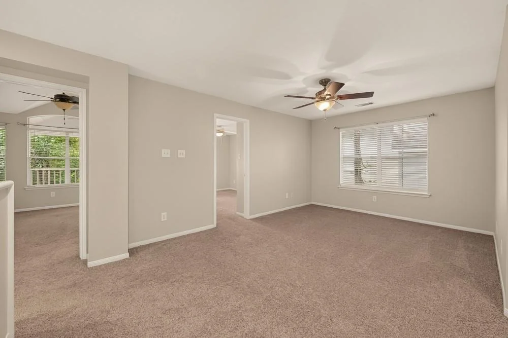 Photo of 51 E Autumn Branch Circle