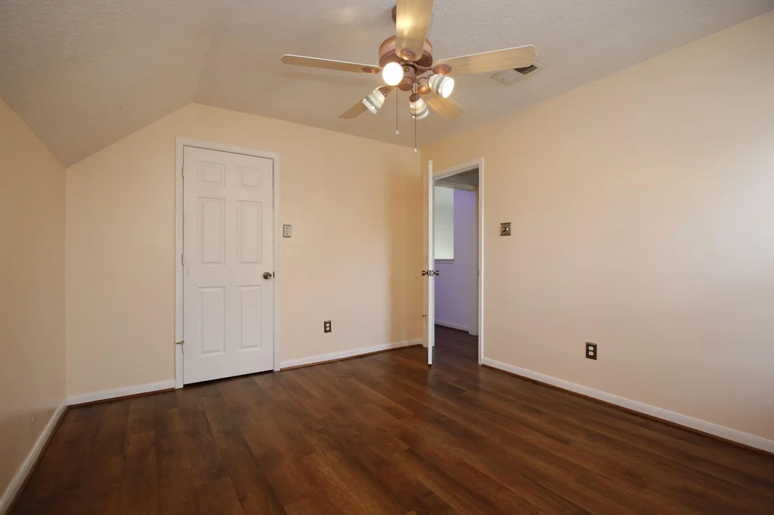 Photo of 19807 Creekshore Drive