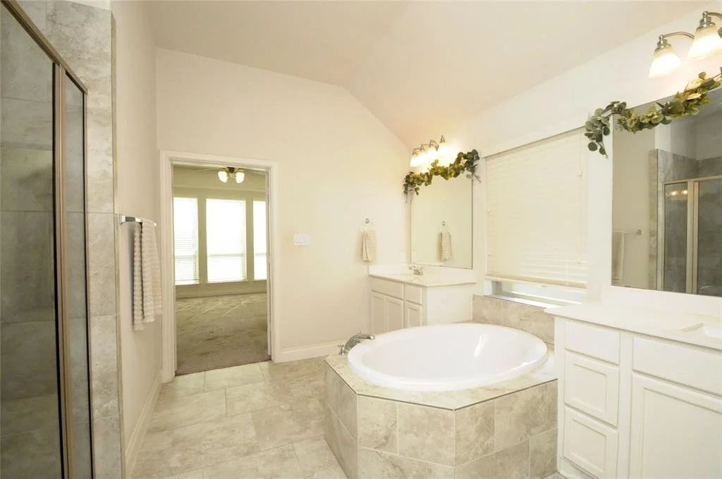 Photo of 23323 Darst Field Trail