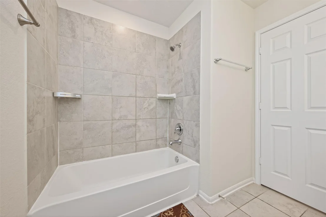 Photo of 4027 Lake Cypress Circle