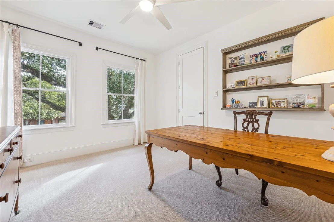 Photo of 6234 Lynbrook Drive