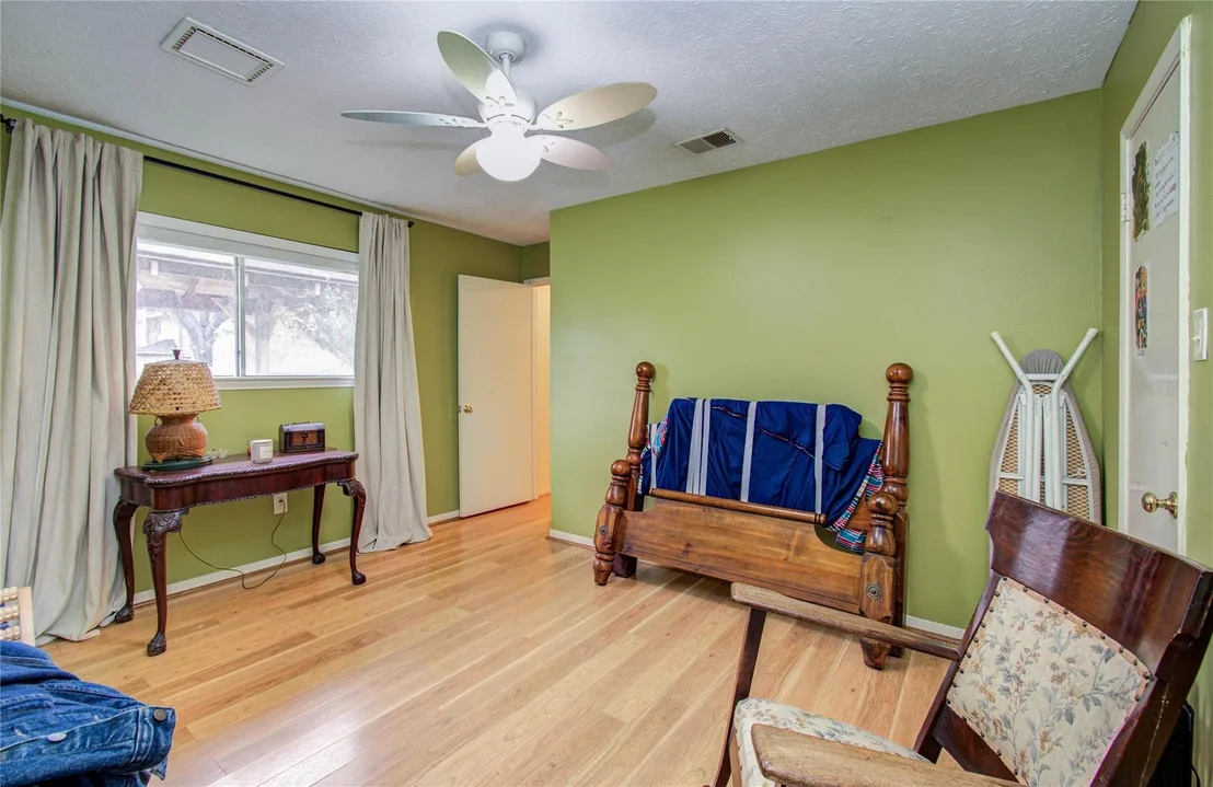 Photo of 21231 Park Tree Lane