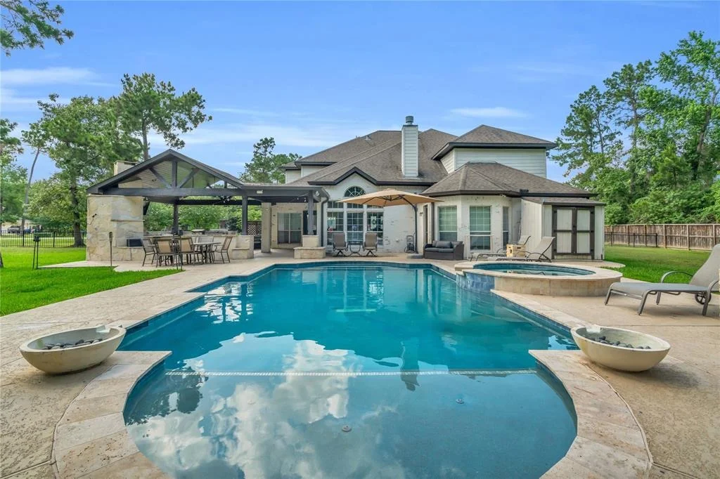 Photo of 2402 Legends Gate Drive