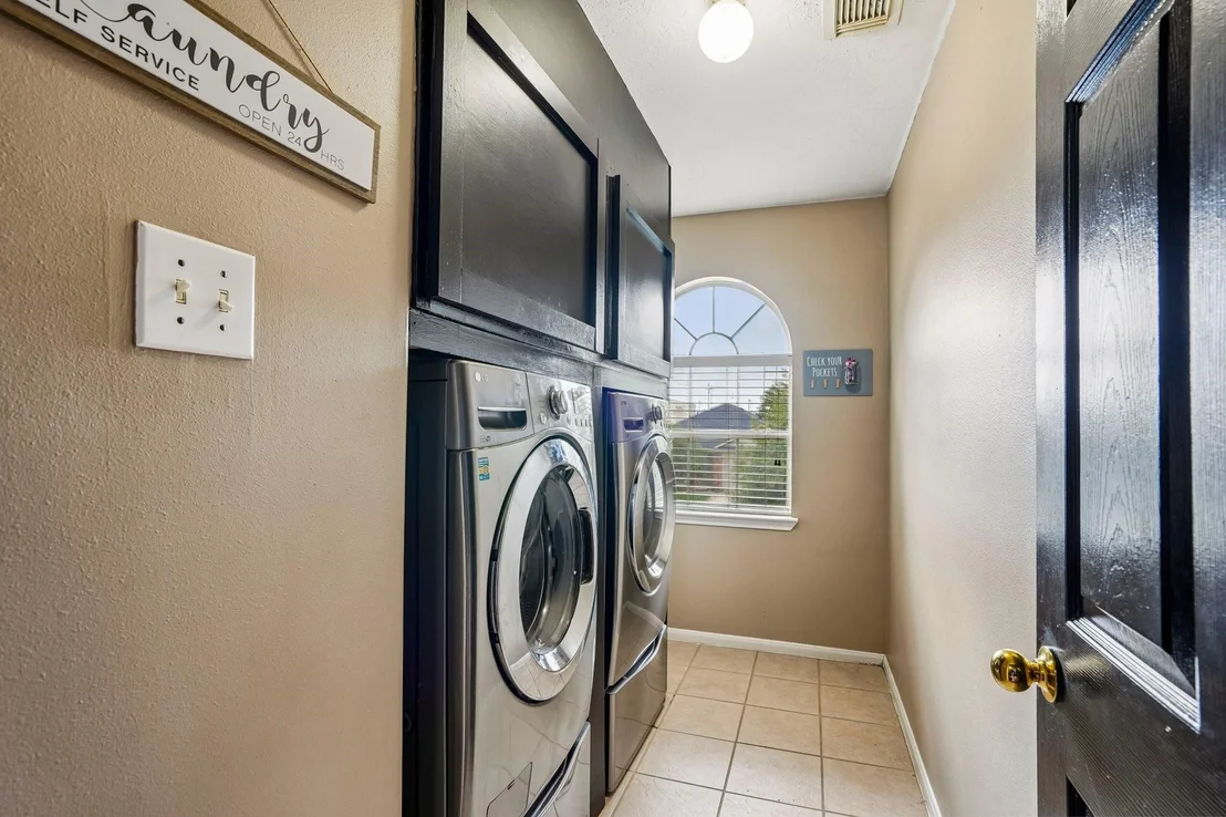 Photo of 5119 Laurynnbrook Drive