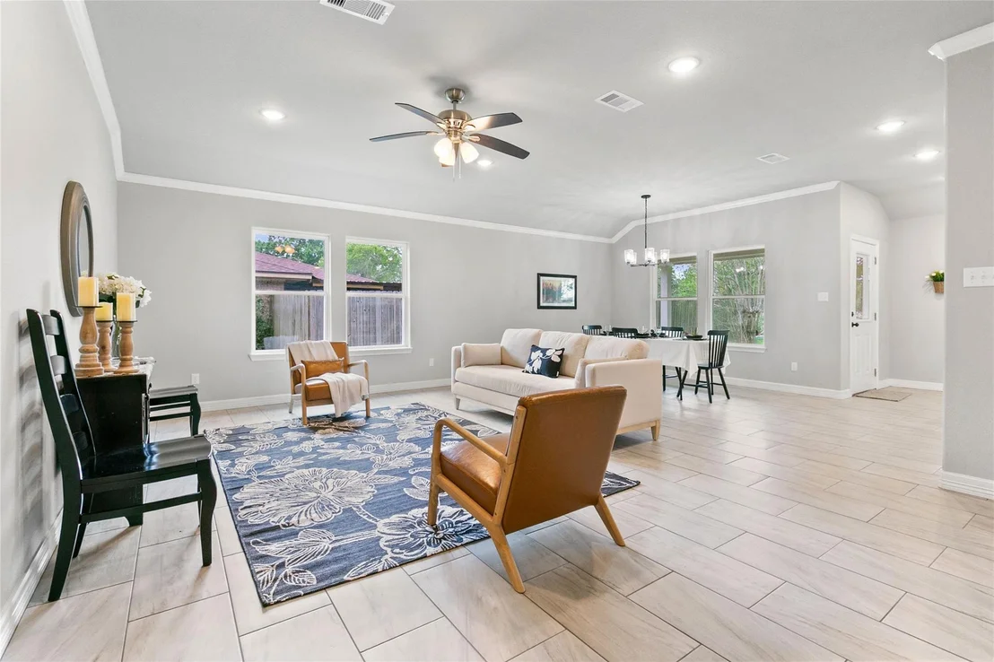 Photo of 1432 Camellia Street