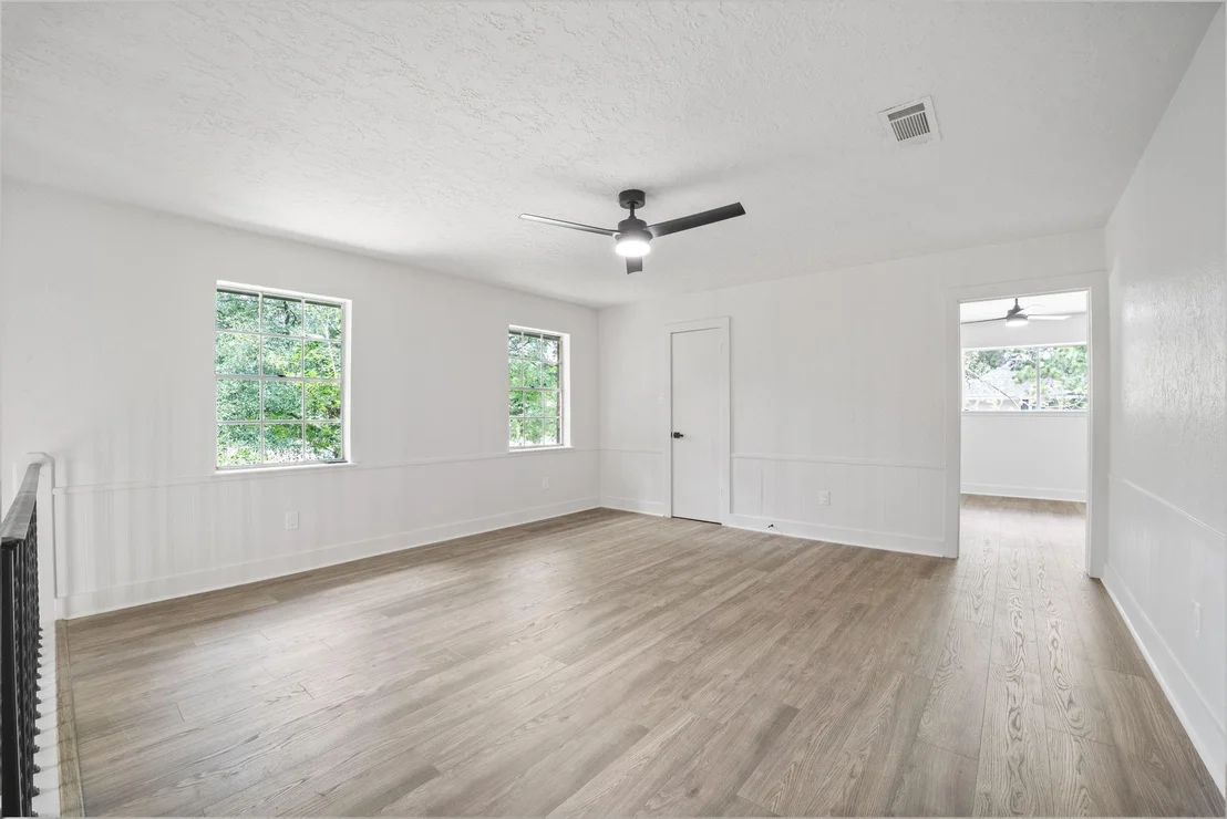 Photo of 8131 Theisswood Road