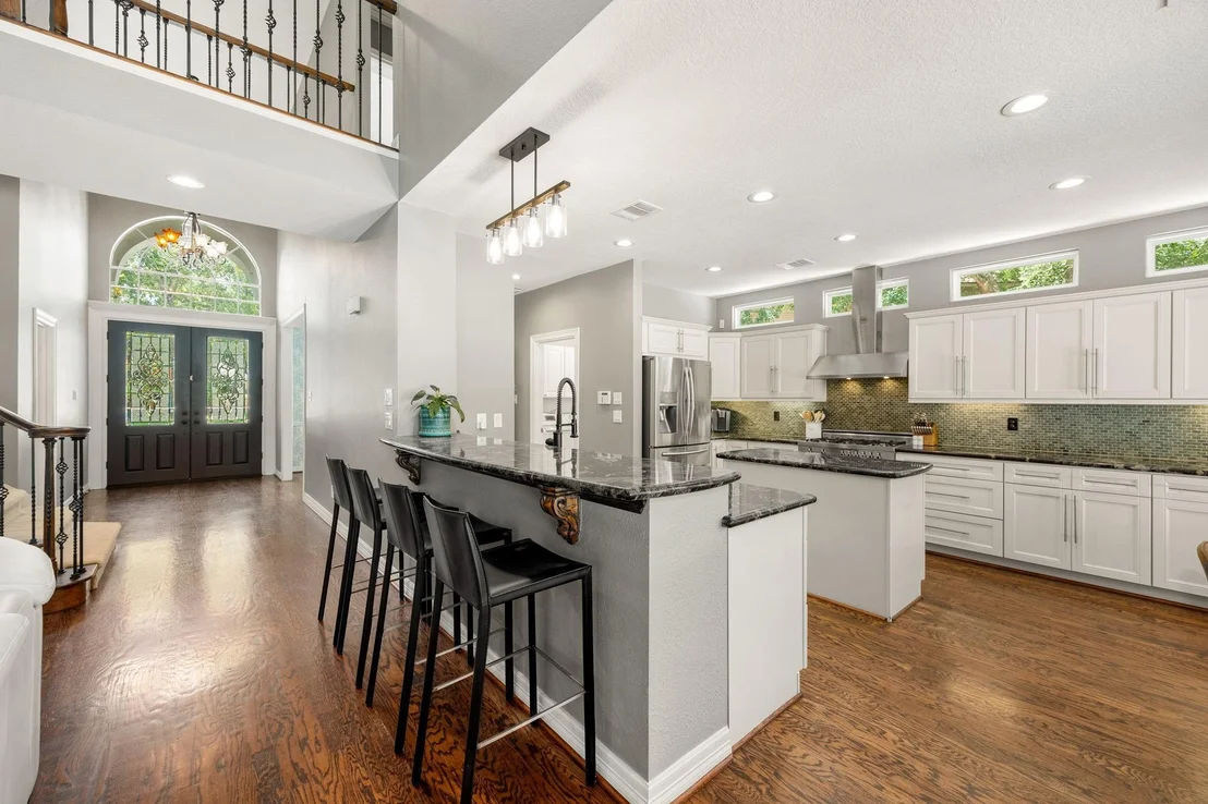 Photo of 94 Meadowridge Place