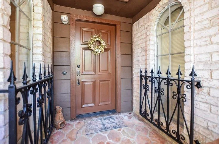 Photo of 9719 Lawngate Drive
