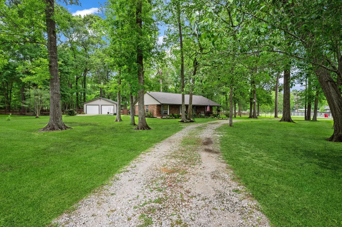 Photo of 733 County Road 6763