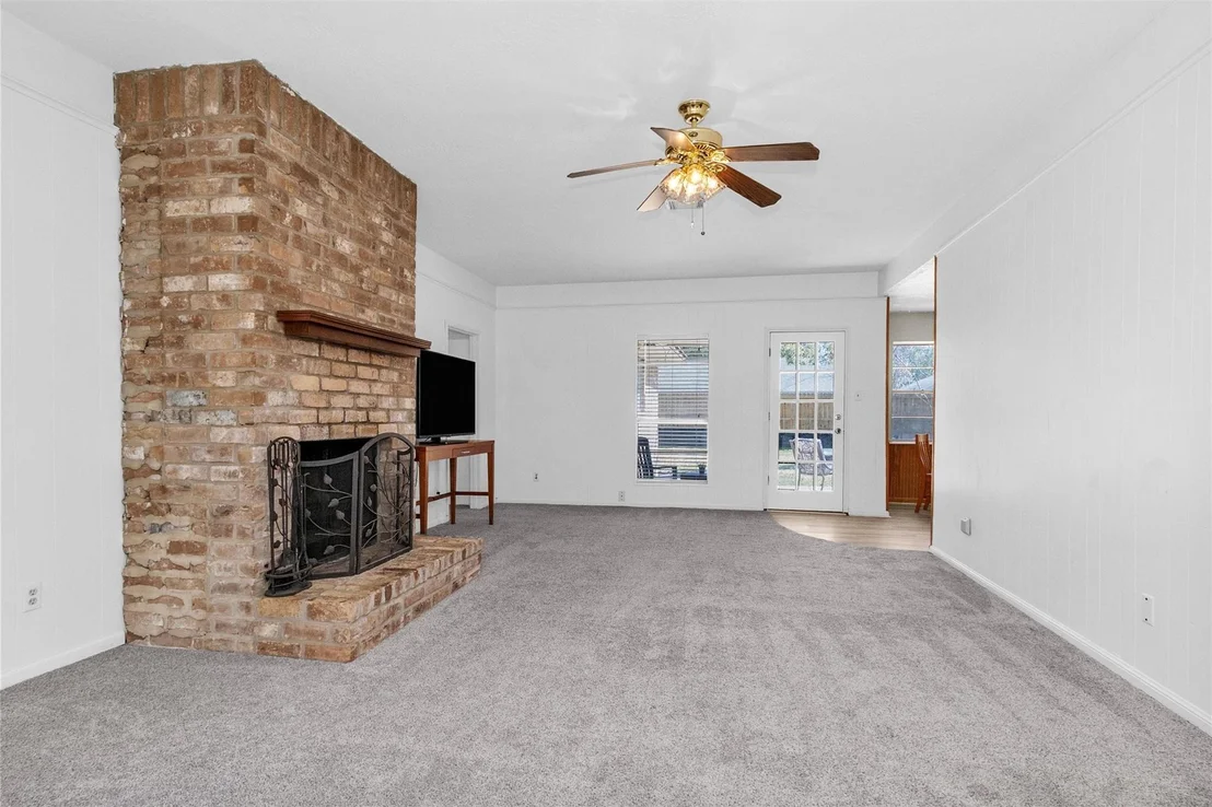 Photo of 23014 Berry Pine Drive