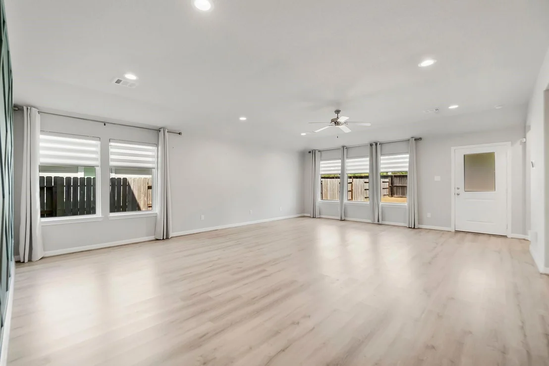 Photo of 2324 Hagerman Road